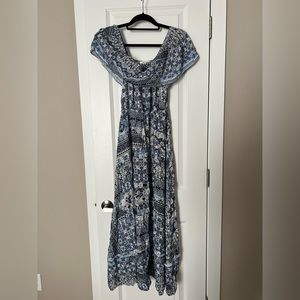 Francesca’s Maxi Dress